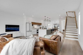 Dream Home Retreat with Spa - 2